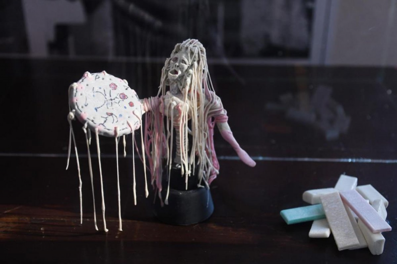 'Atık sakızlardan heykel' sergisi